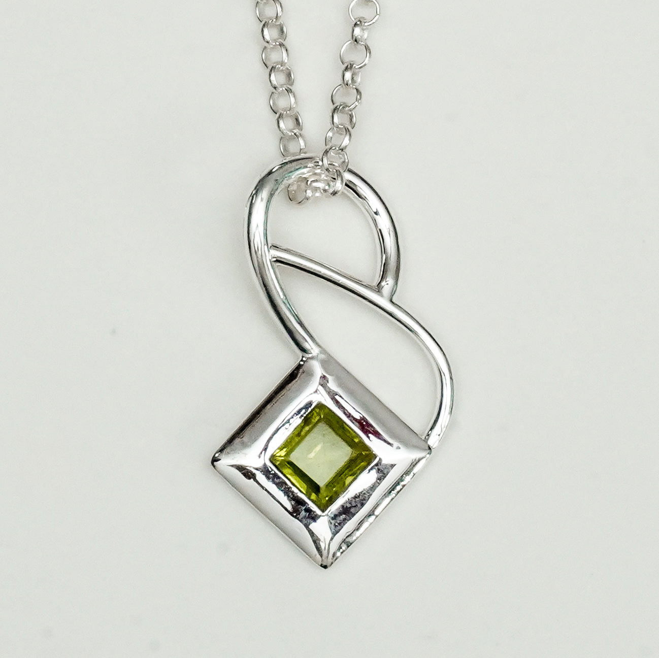 Designer Pendants With Lemon Quartz Gemstone In 925 Sterling Silver