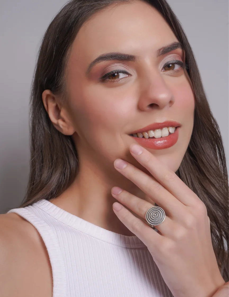 Dridha Antique Bold Rings in 925 Sterling Silver DM503