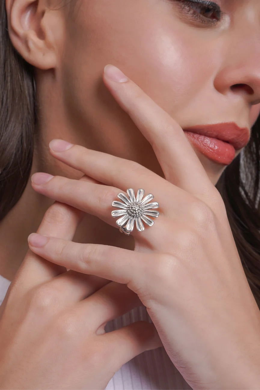 Dridha Antique Bold Rings in 925 Sterling Silver DM505