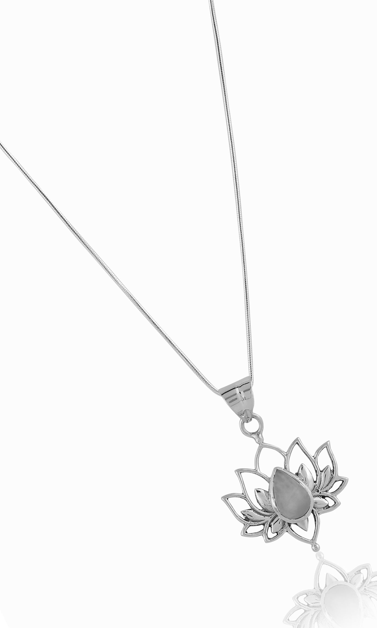 Dridha Antique Necklace in 925 Sterling Silver DM206