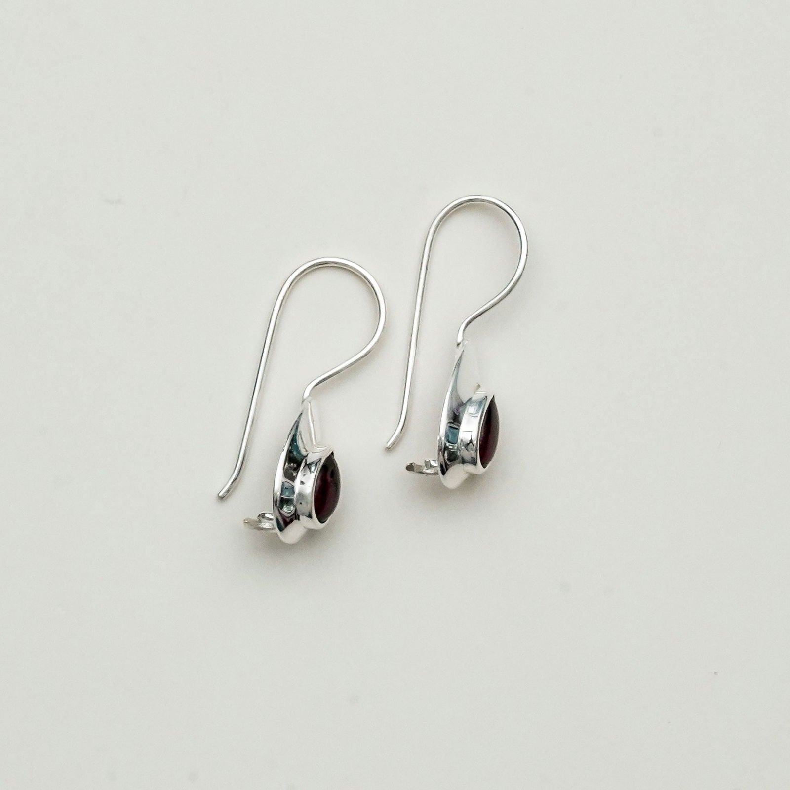 Earring With Natural Garnet Gemstone In 925 Sterling Silver 1