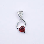 Elegant Pendant with Garnet Gemstone in 925 Silver