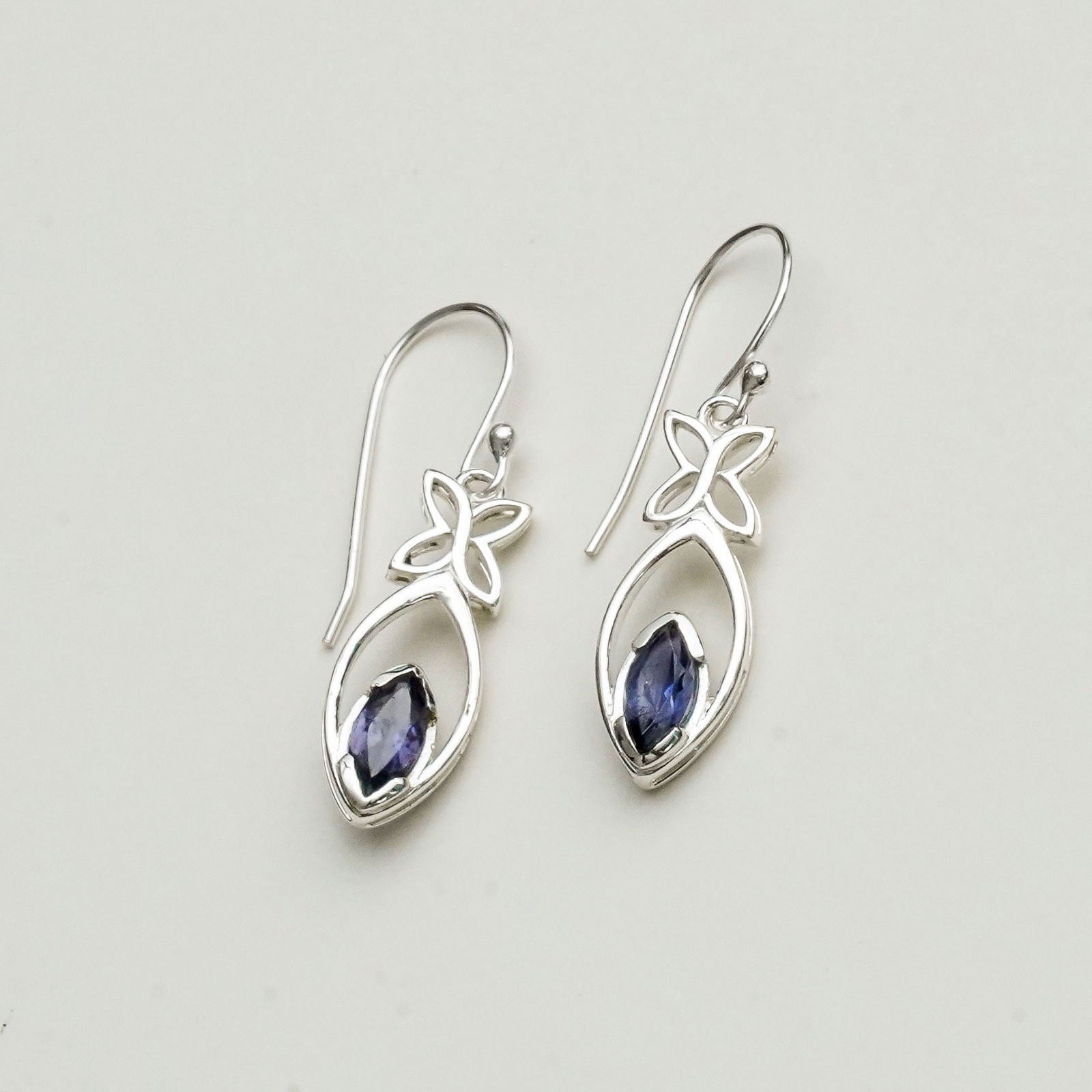 Leaf Earring With Semi Precious Iolite Gemstone In Solid 925 Sterling Silver
