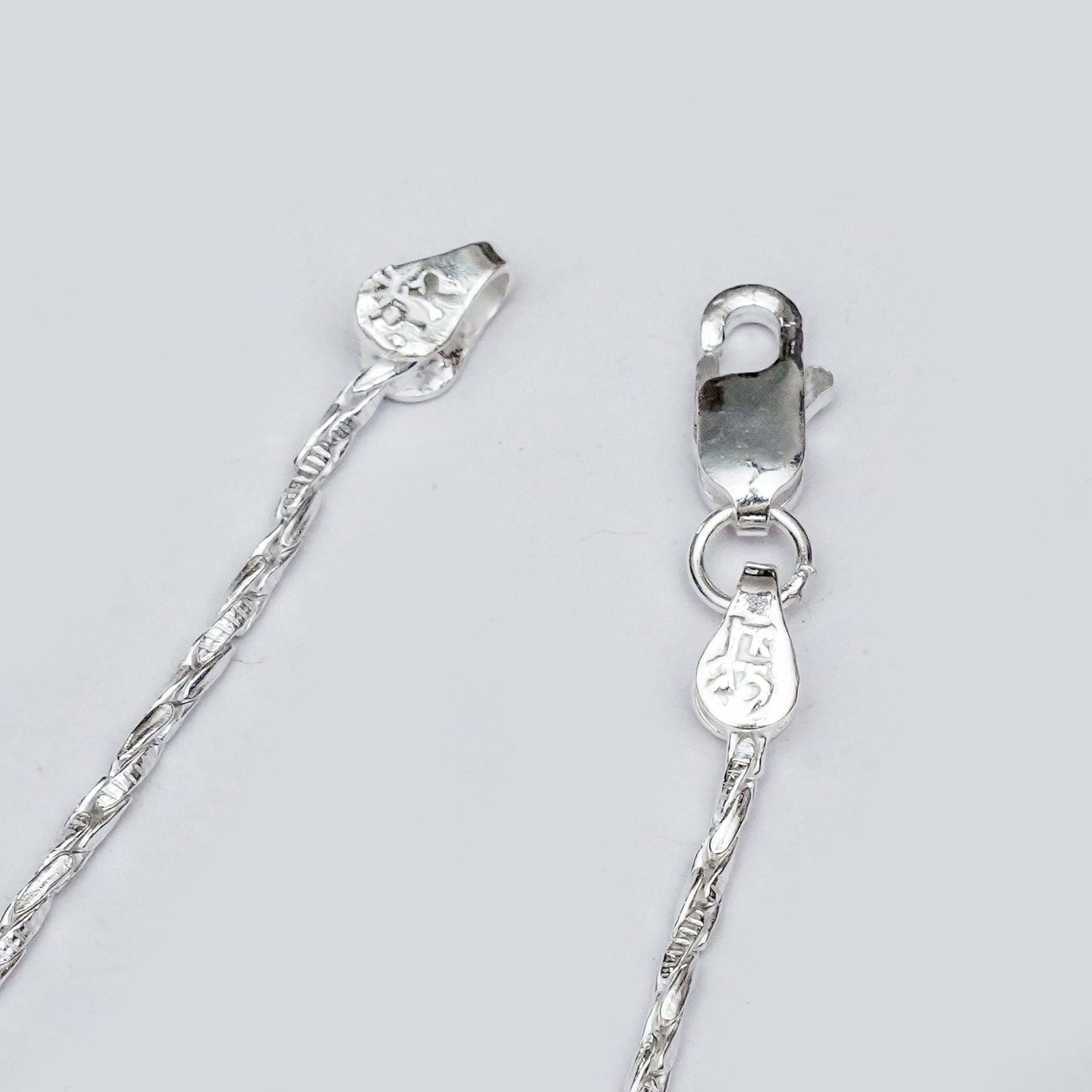 Man's Chain 3