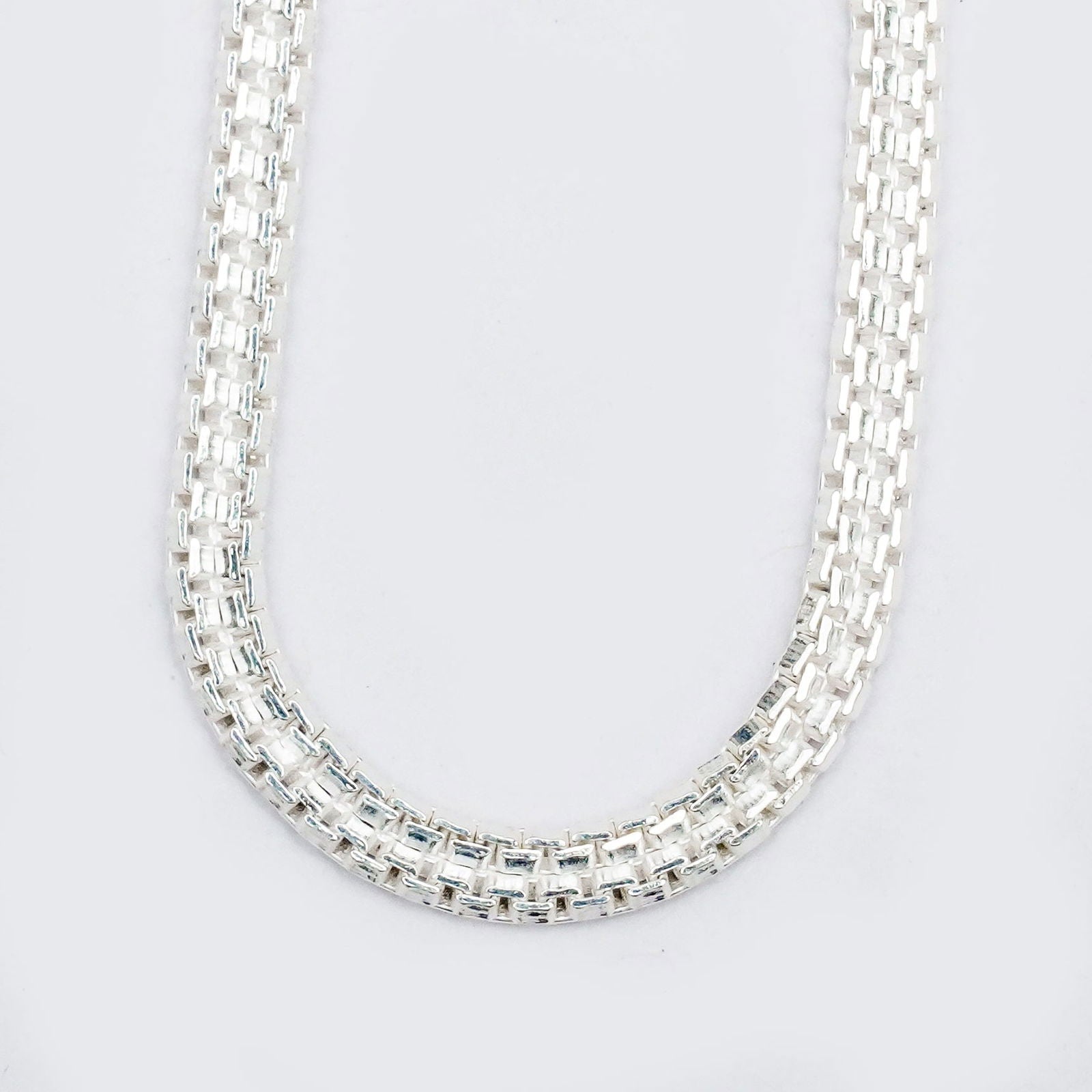Man's Chain 5