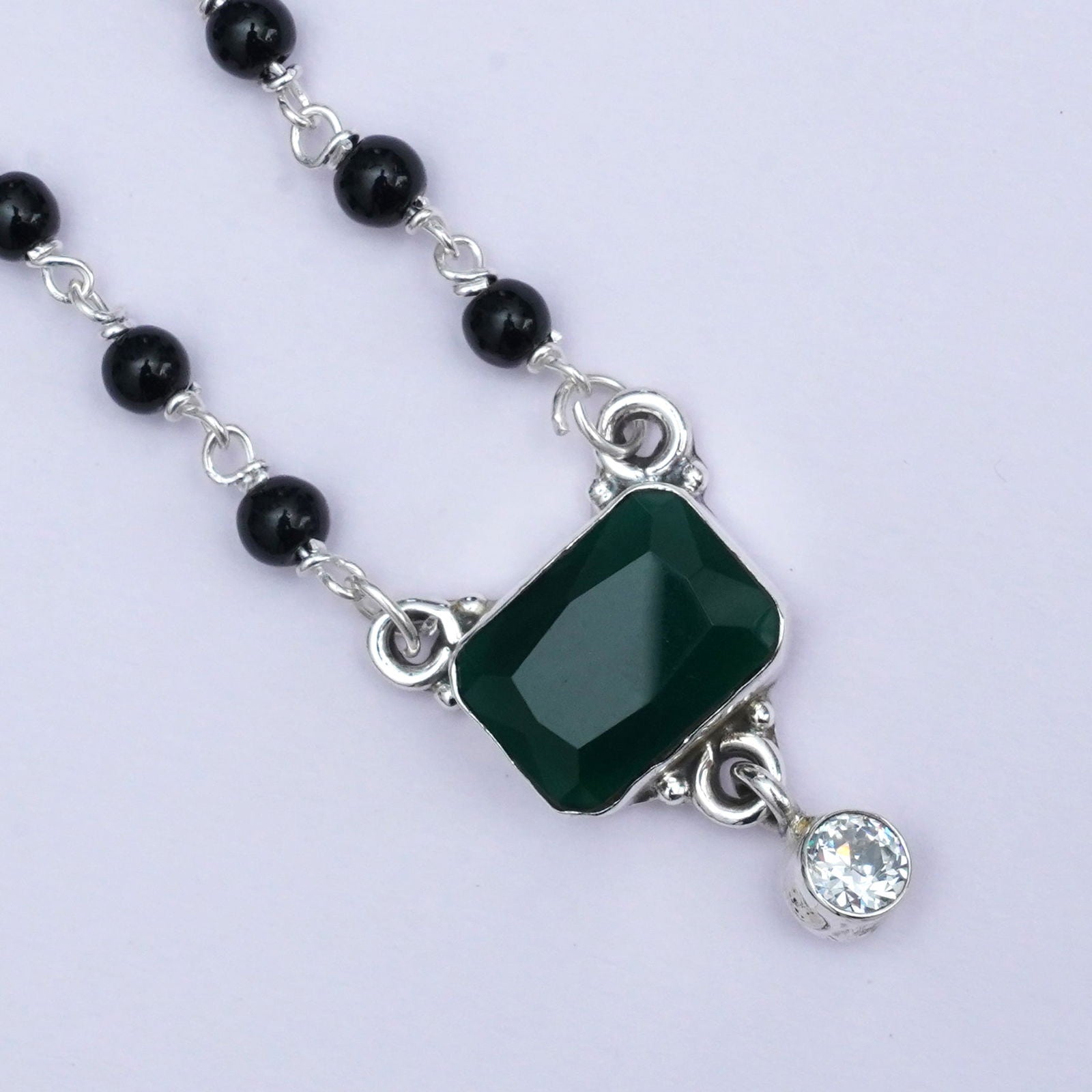 Mangalsutra With Single Green Stone