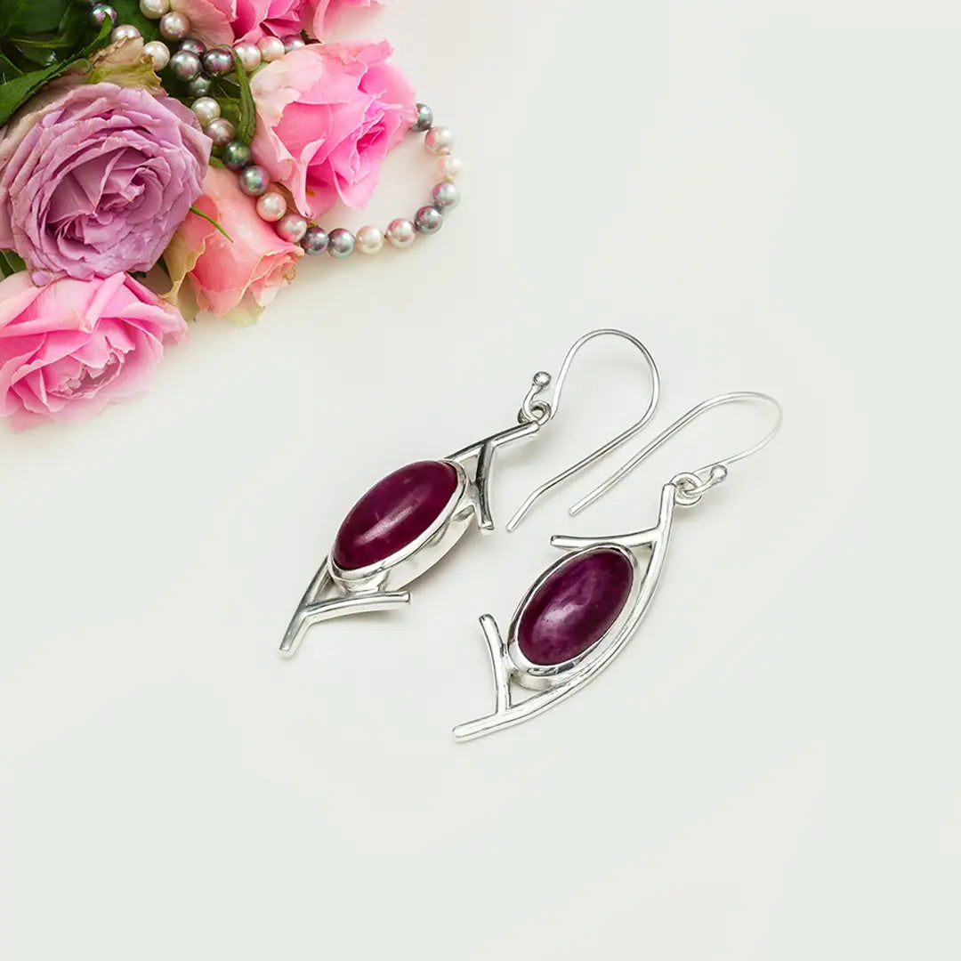 Modern Earrings With Amethyst Gemstone in 925 Sterling Silver
