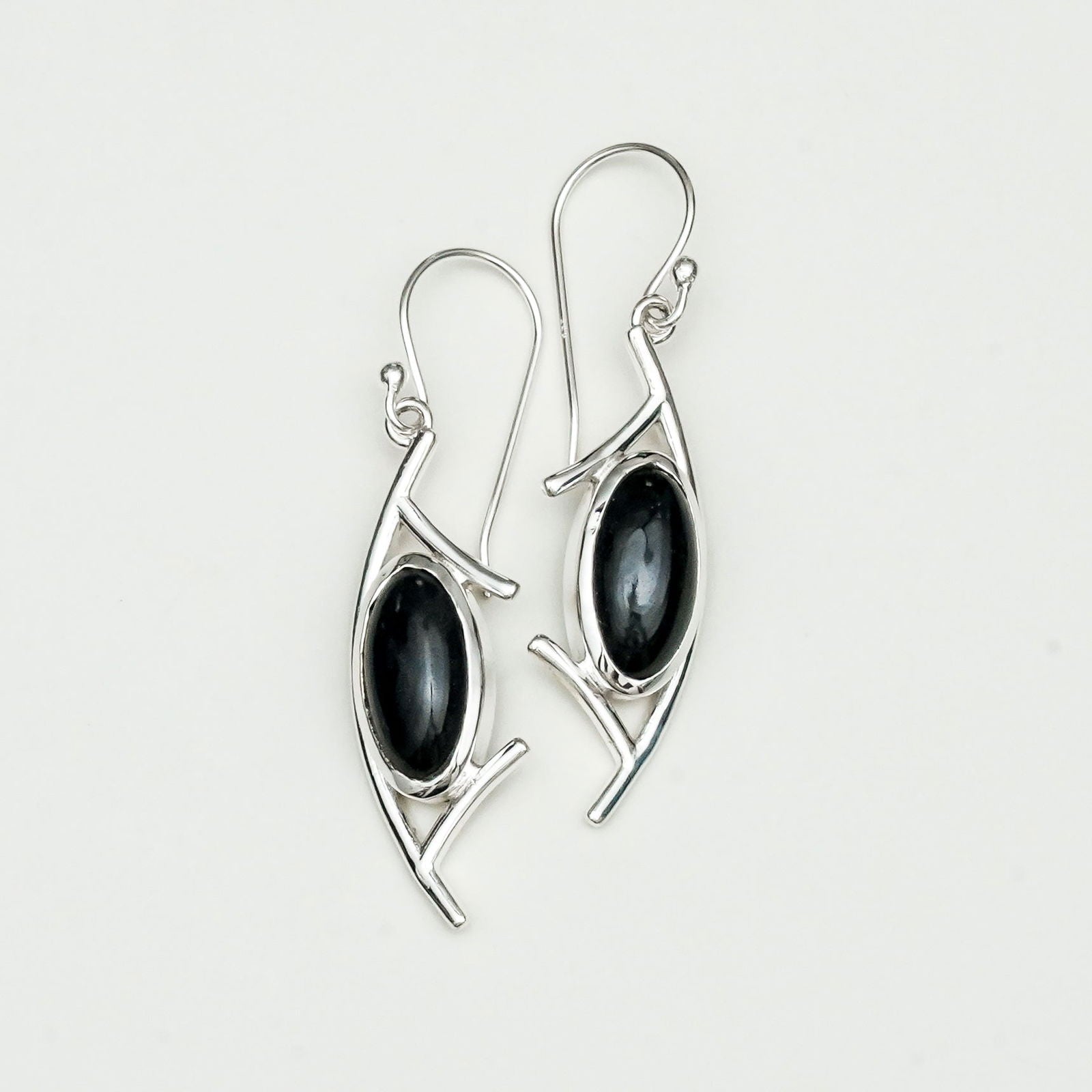 Modern Earrings With Black Onyx Gemstone in 925 Sterling Silver