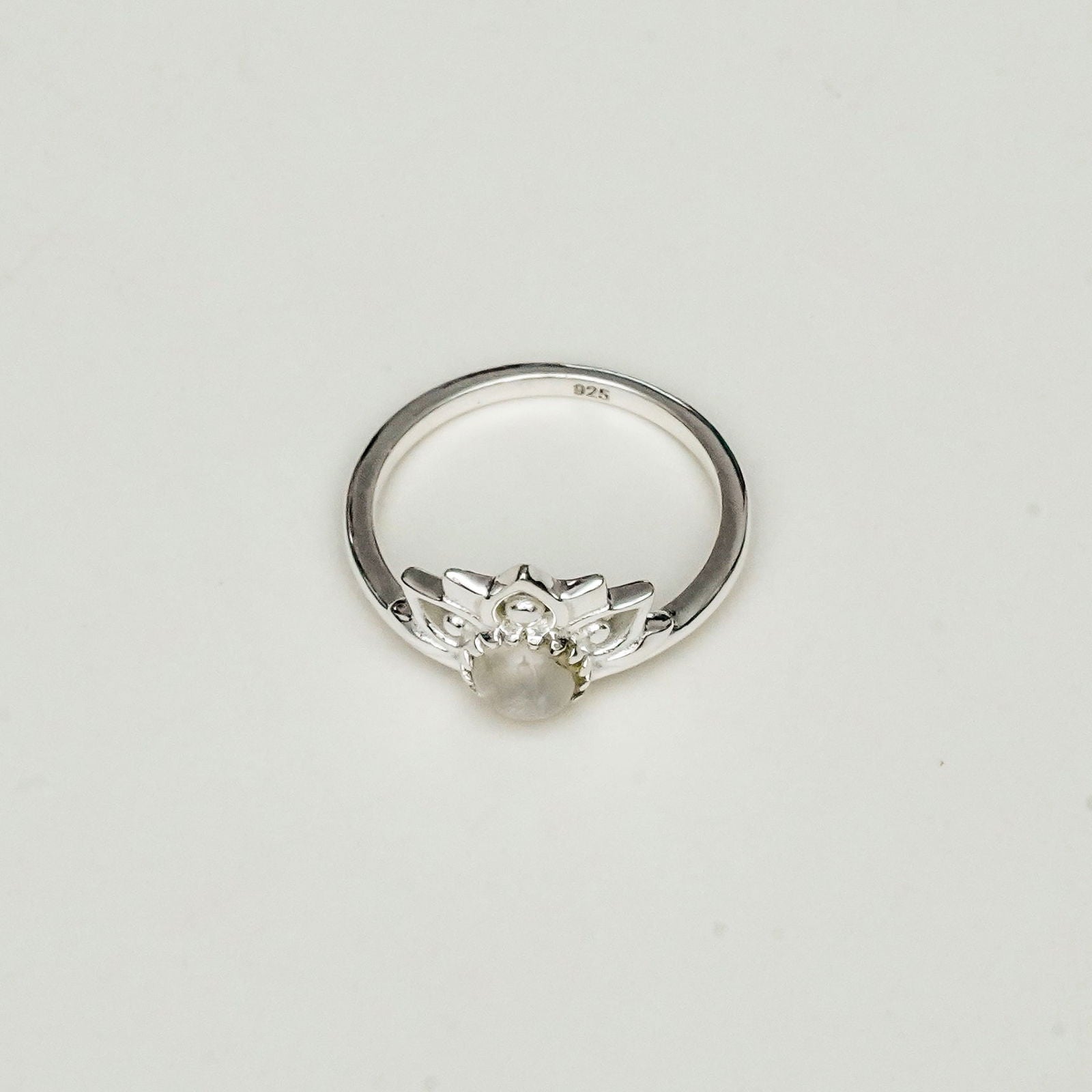Mohnaa Crown Ring With Rainbow Moonstone