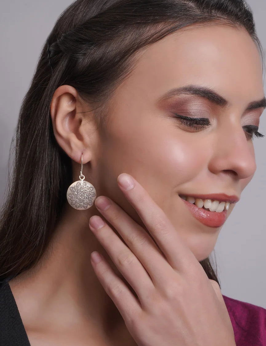 Mohnaa Earring with Peacock Motif 1