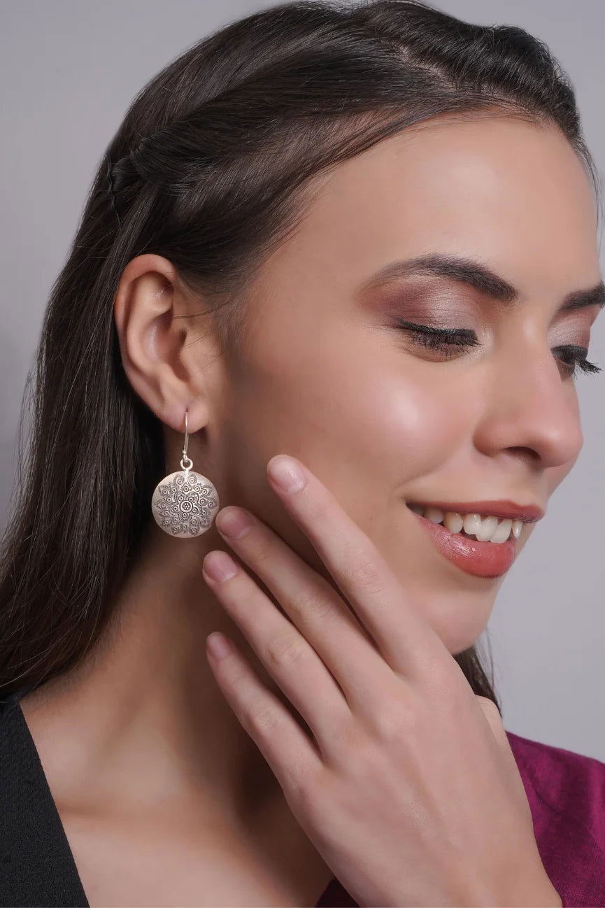 Mohnaa Earring with Peacock Motif 1