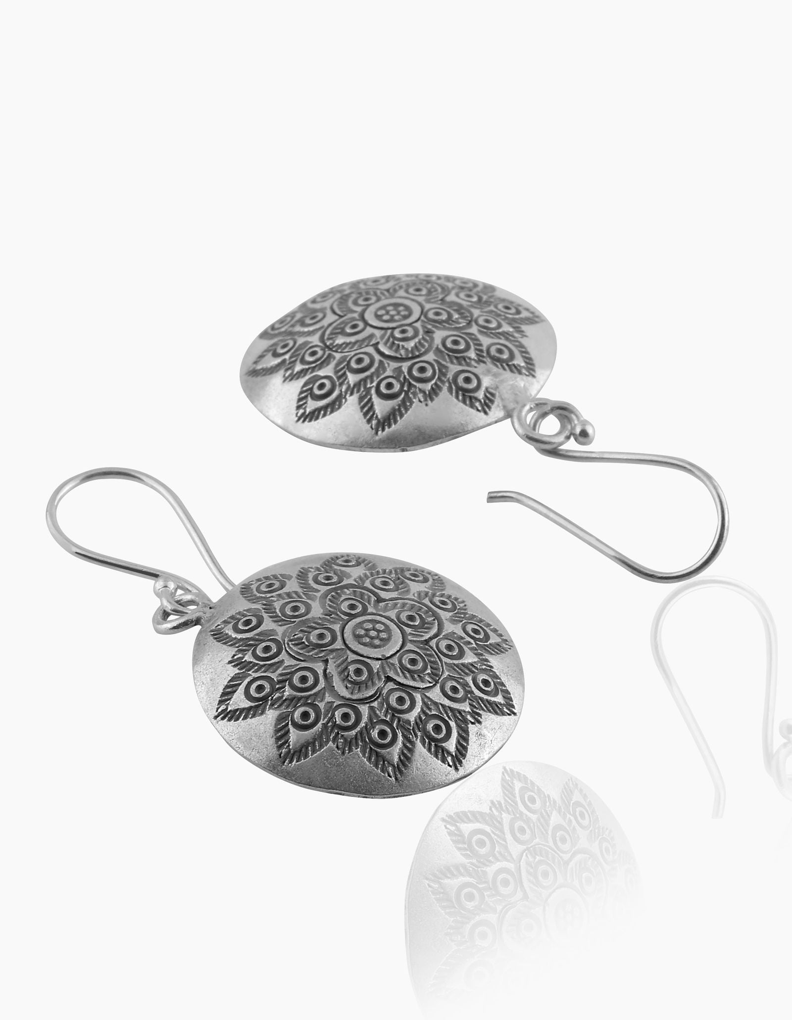 Mohnaa Earring with Peacock Motif 1