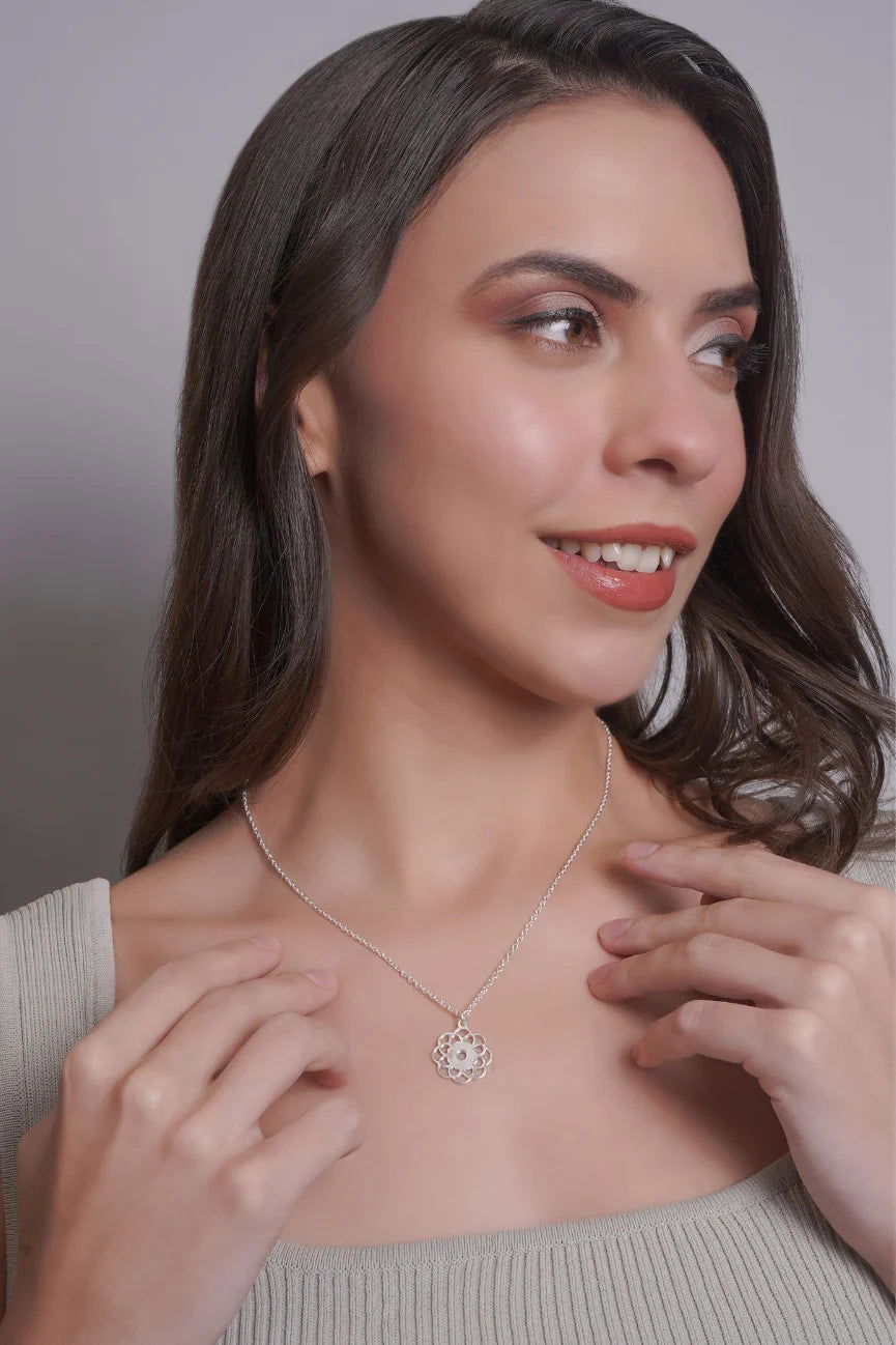 Mohnaa Minimalist Flower Necklace in 925 Sterling Silver 306