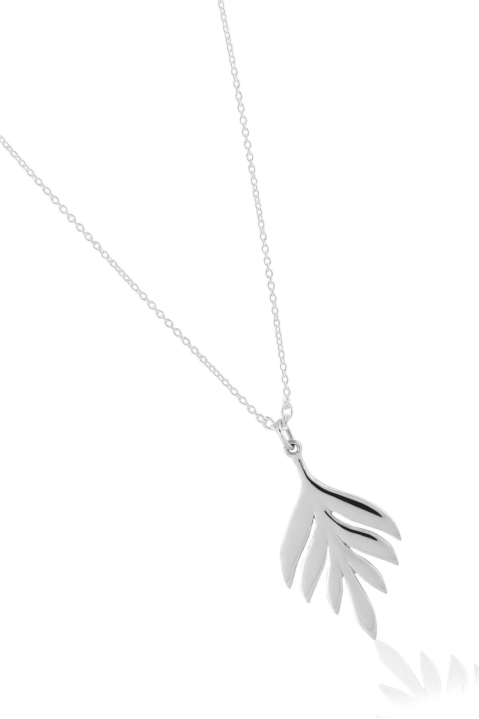Mohnaa Minimalist Leaf Necklace in 925 Sterling Silver 303
