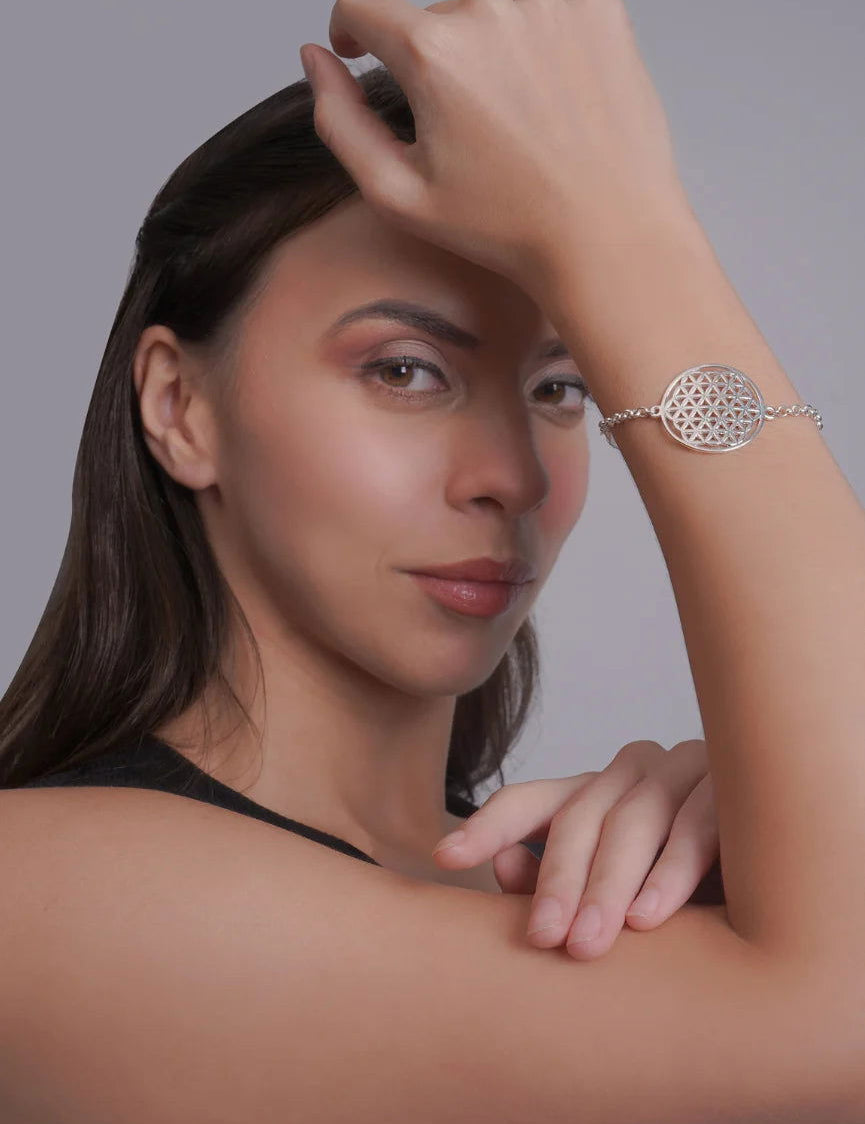 Mohnaa Minimalist Mandala Bracelet in 925 Sterling Silver 402