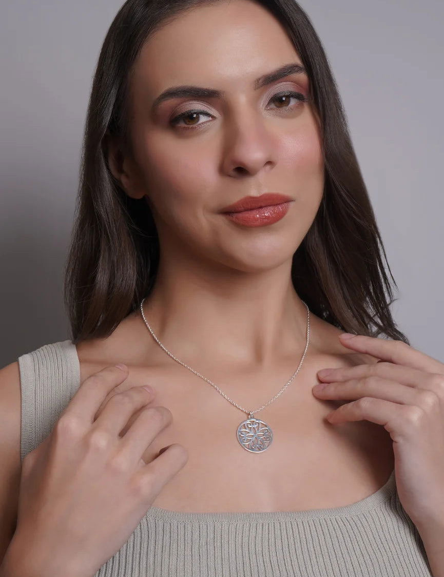 Mohnaa Minimalist Mandala Necklace in 925 Sterling Silver 304