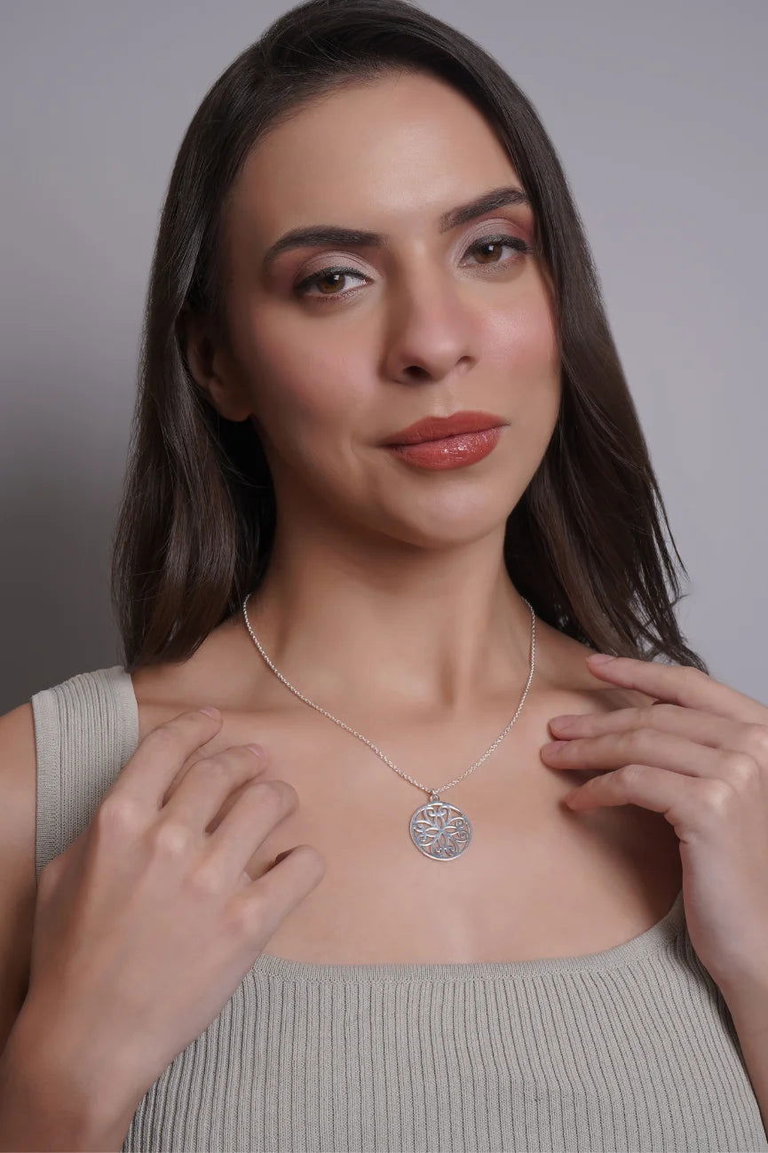 Mohnaa Minimalist Mandala Necklace in 925 Sterling Silver 304