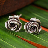 Mohnaa Rose Ear Studdes