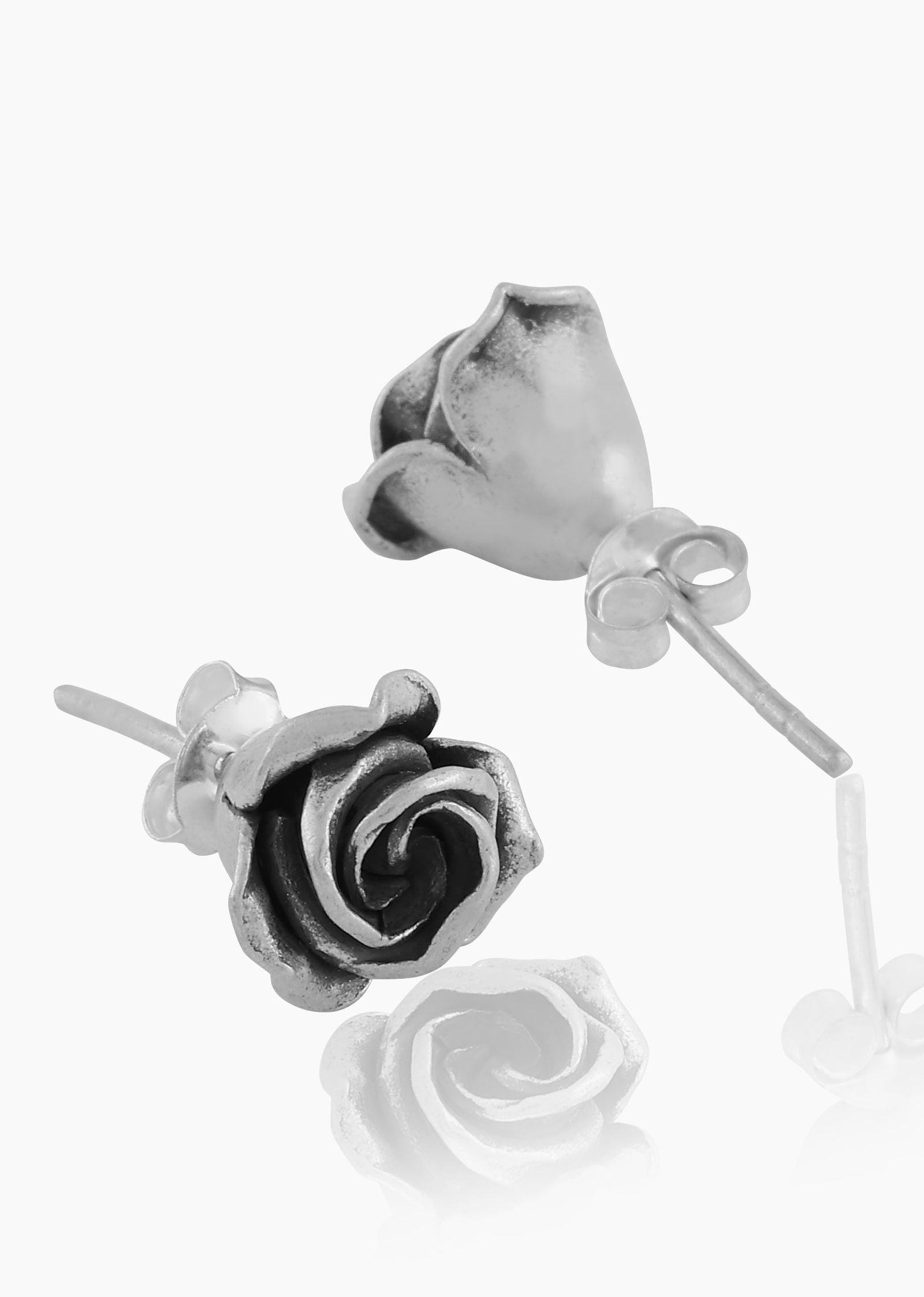 Mohnaa Rose Ear Studdes
