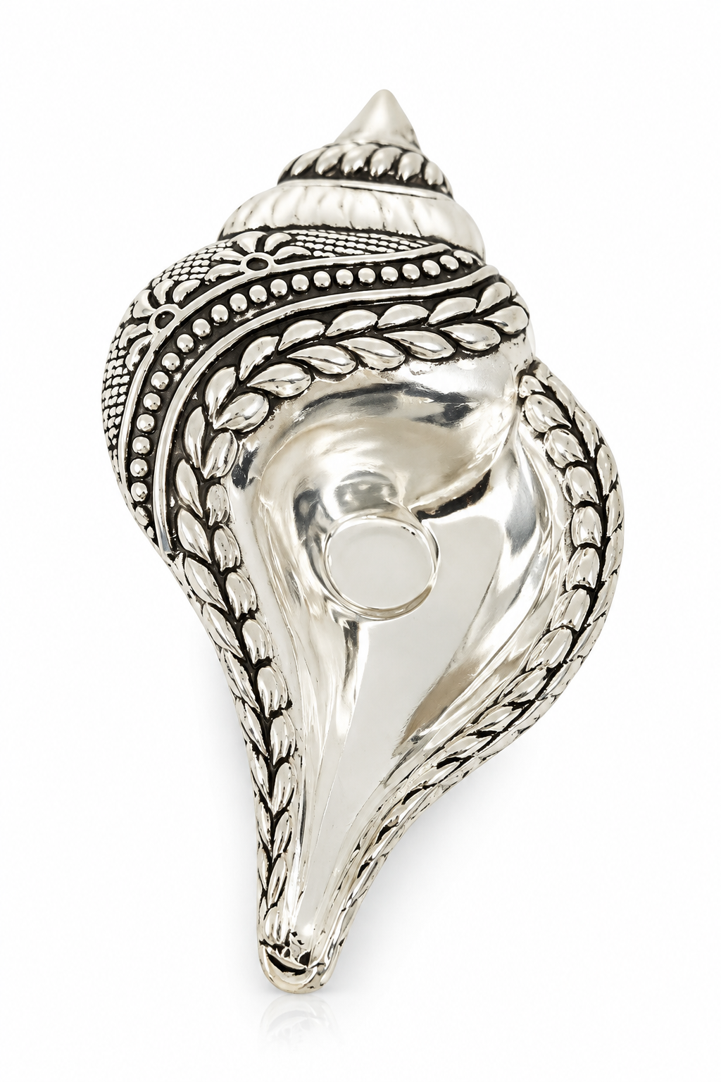 Mohnaa Jyotika 925 sterling silver ornate diya featuring an elongated flame-inspired bowl, decorative beaded borders, and an intricately patterned pedestal on a white background.